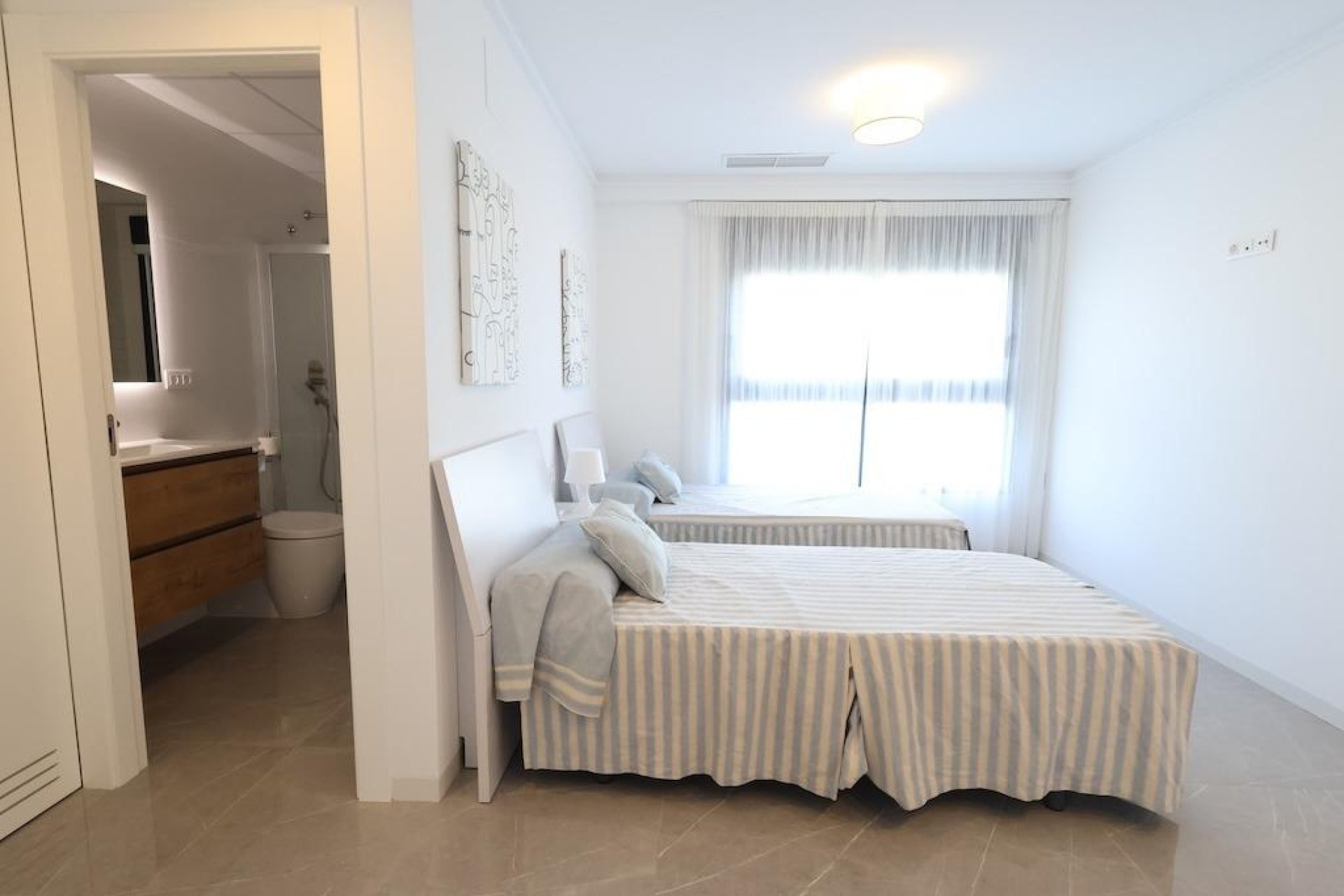 Alquiler a corto plazo - Villa - Cabo Roig - MUY CERCA DE LA PLAYA