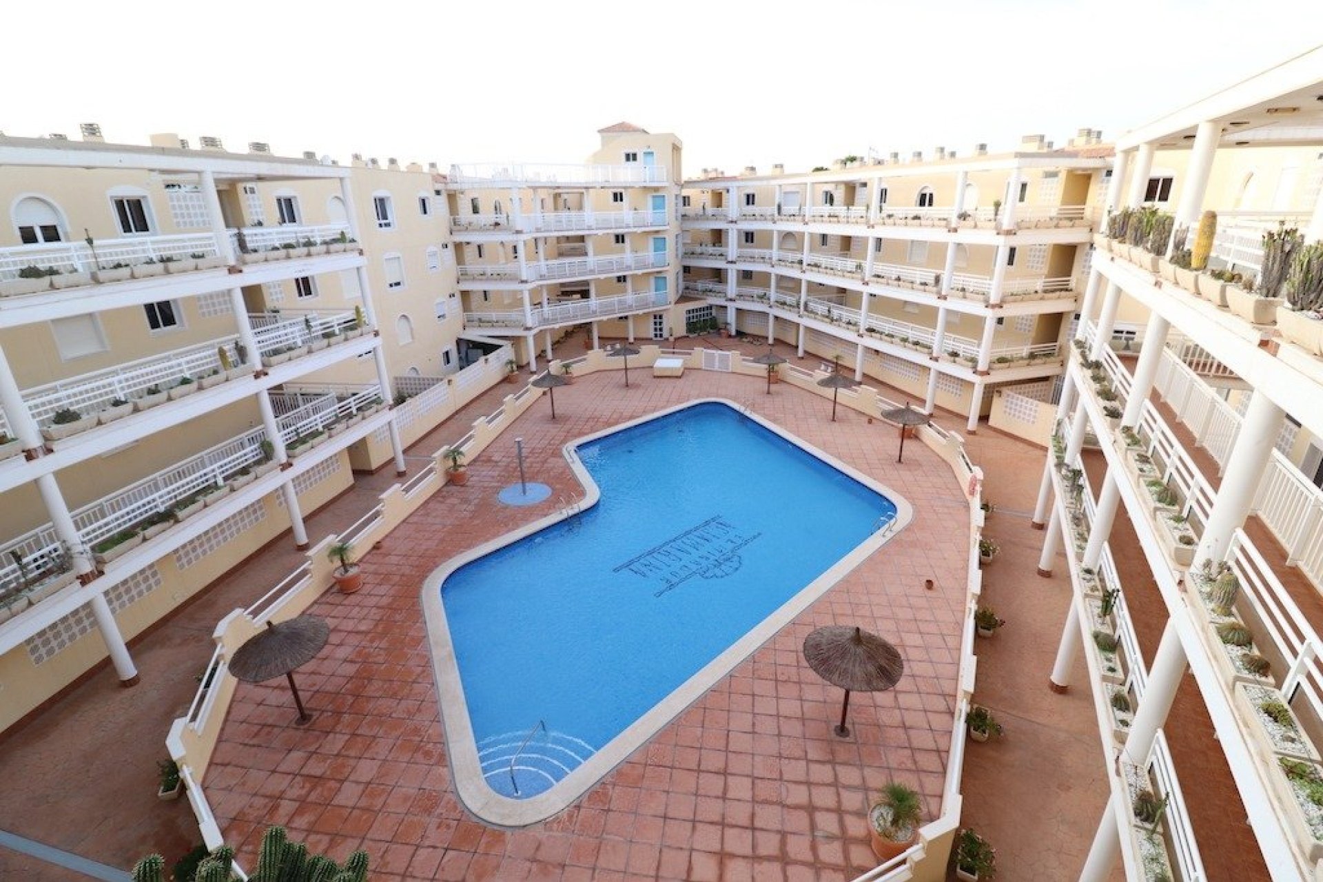 Alquiler a largo plazo - Apartamento - Orihuela Costa - Campoamor