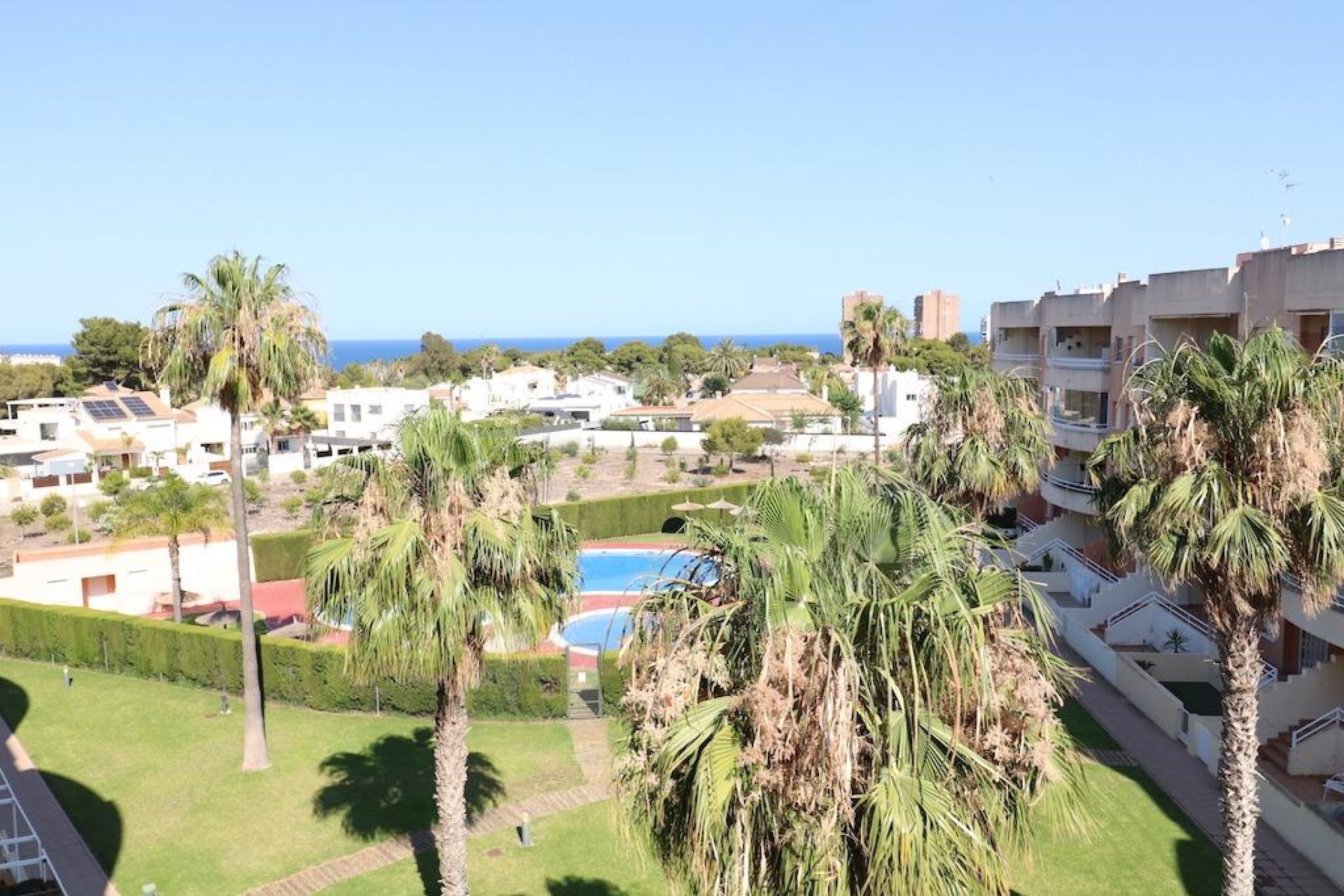 Alquiler a largo plazo - Apartamento - Orihuela Costa - Campoamor