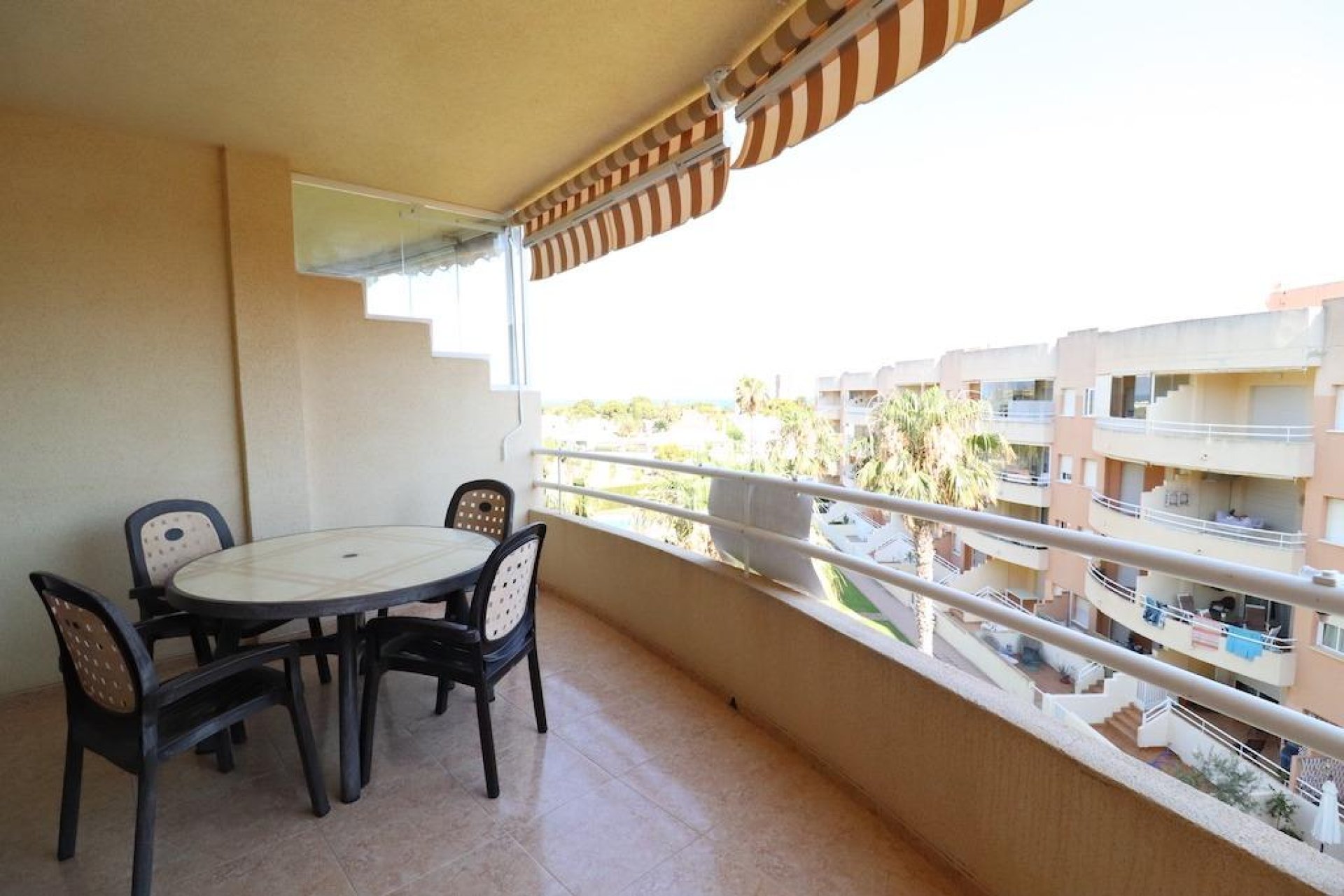 Alquiler a largo plazo - Apartamento - Orihuela Costa - Campoamor