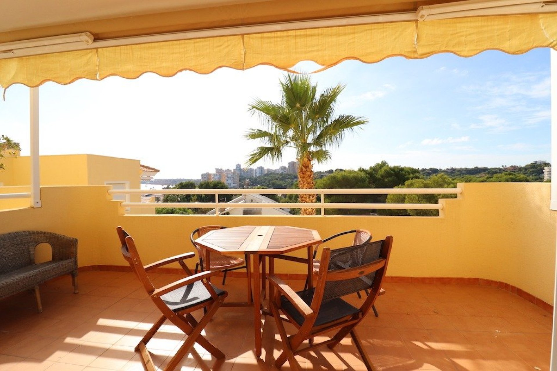 Alquiler a largo plazo - Apartamento - Orihuela Costa - Campoamor