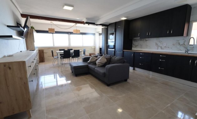 Apartamento  - Alquiler - Torrevieja - La Mata pueblo