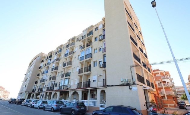 Apartment  - Resale - Torrevieja - La Mata pueblo