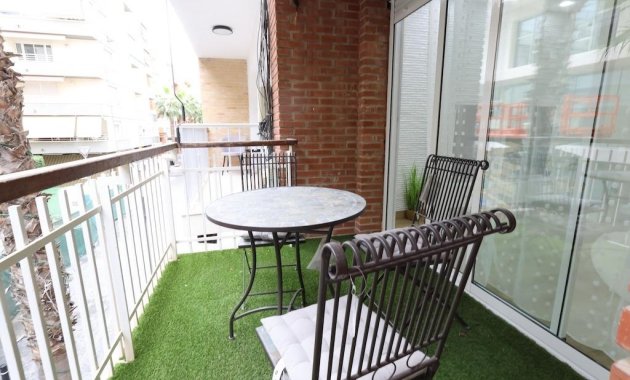 Appartement  - Bestaande woning  - Torrevieja - COR2996