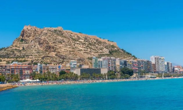 bâtiment - Revente - Alicante - Carolinas Bajas