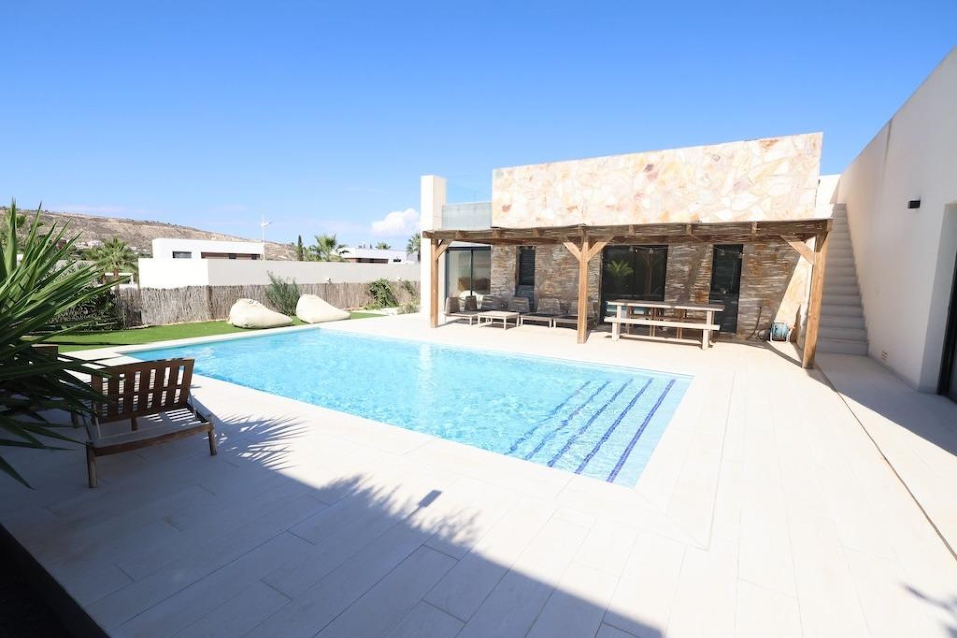 Bestaande woning  - Chalet - Algorfa - Comunidad Valenciana