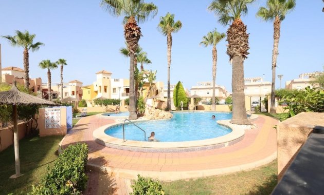 Bungalow  bovenverdieping - Bestaande woning  - Torrevieja - Los Altos