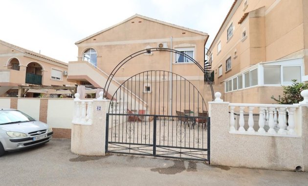 Bungalow na piętrze - Odsprzedaż - Orihuela Costa - La Zenia