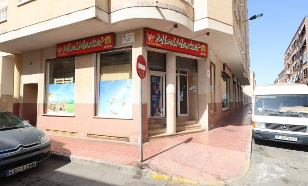 Commercial Premises - Resale - Torrevieja - COR2904