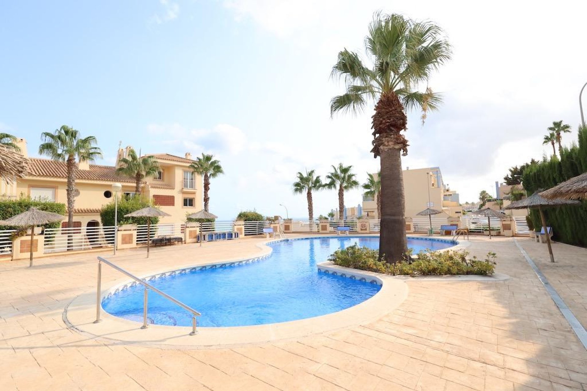 Herverkoop - Apartamento - Orihuela Costa - Campoamor