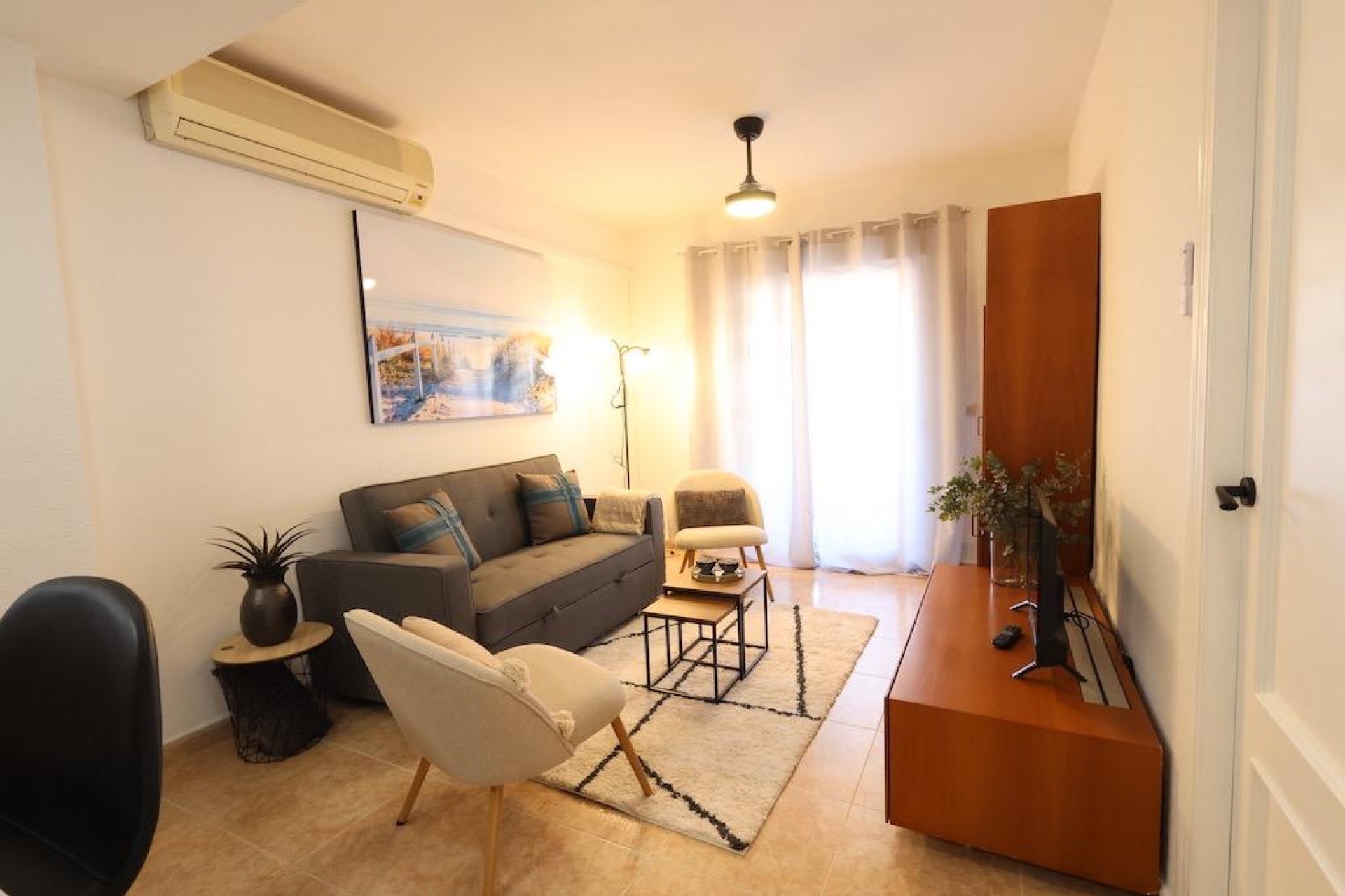 Herverkoop - Apartamento - Torrevieja - Centro