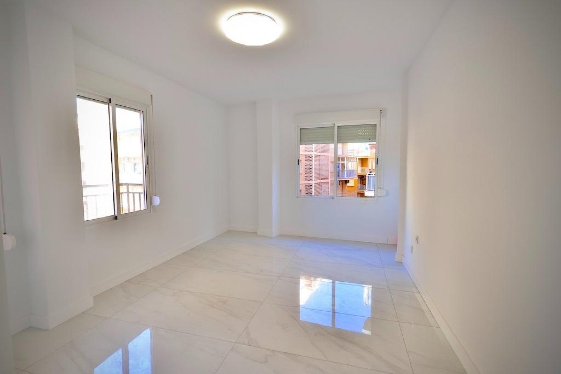 Herverkoop - Apartamento - Torrevieja - Playa del Cura