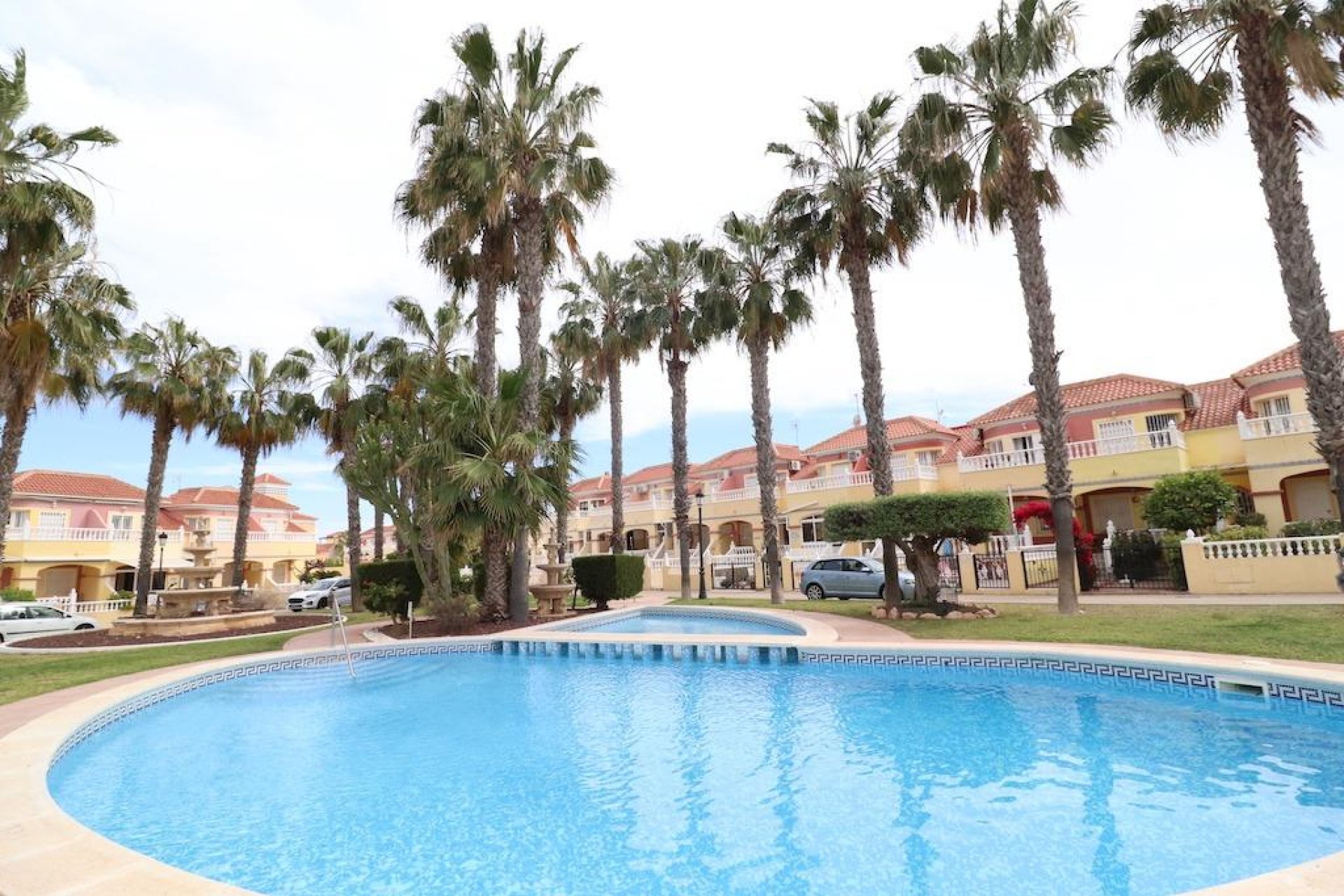 Location à long terme - Maison de ville - Orihuela Costa - La Zenia