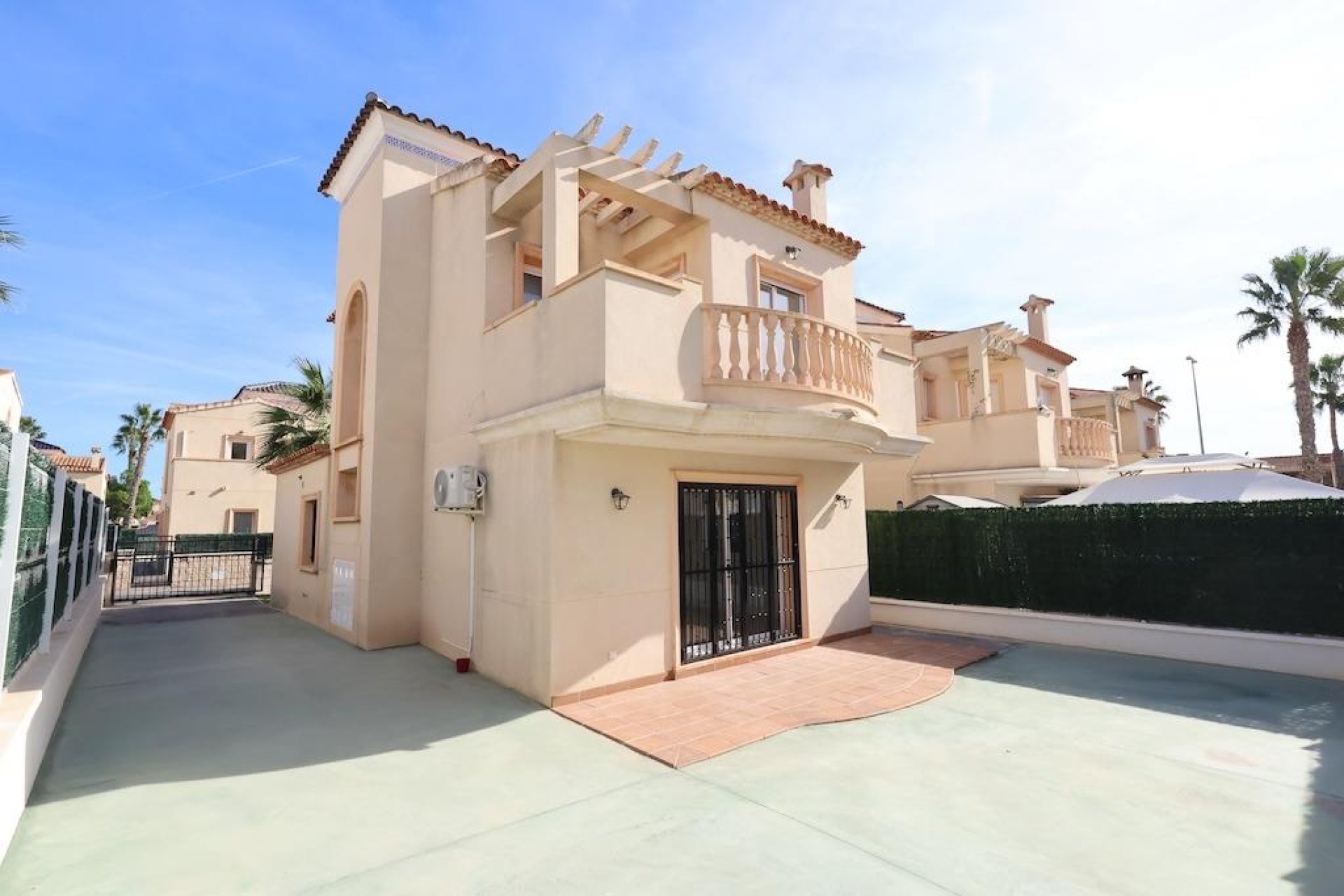 Location - Chalet - Guardamar del Segura - EL RASO