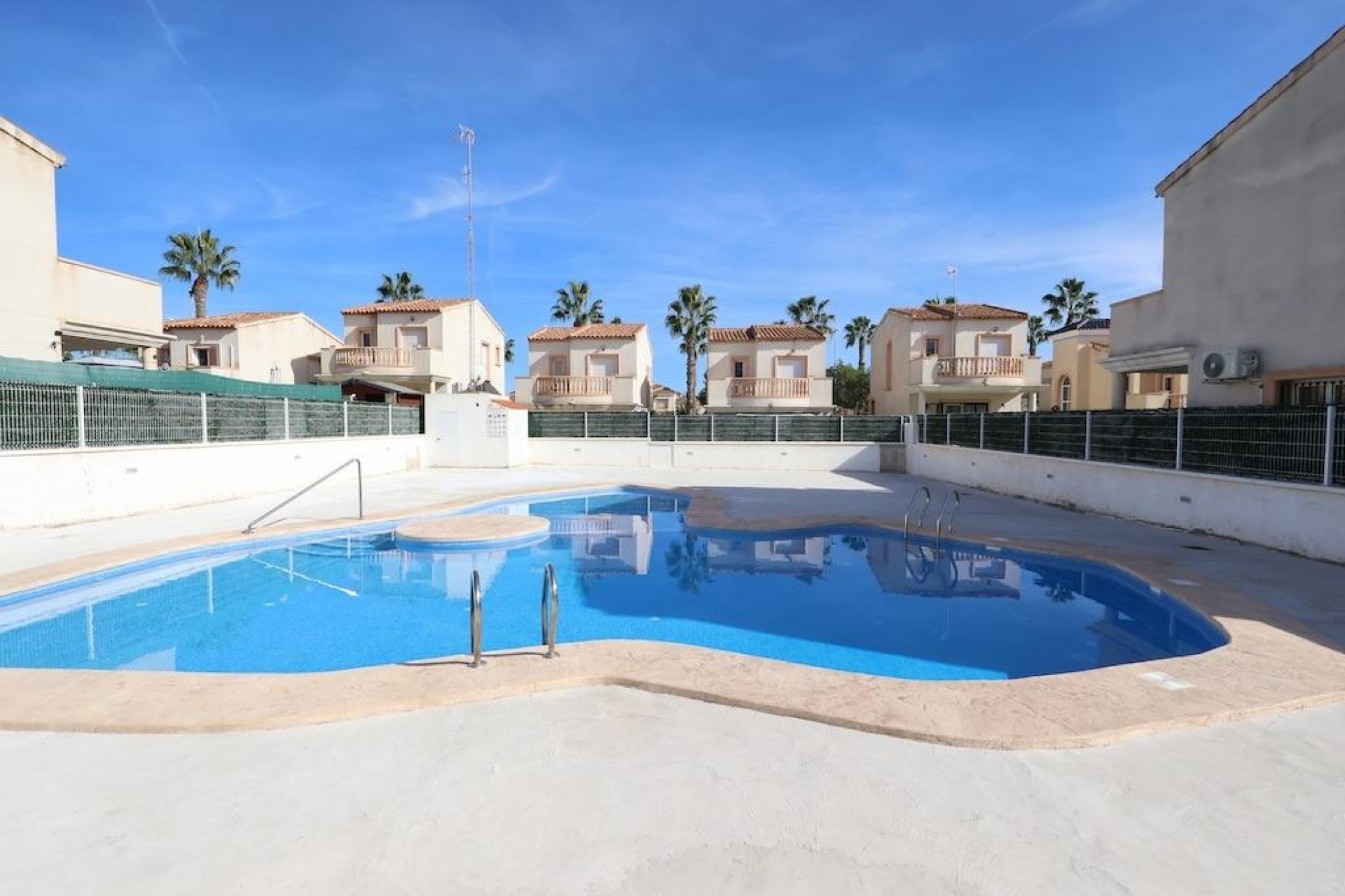 Location - Chalet - Guardamar del Segura - Urb el raso