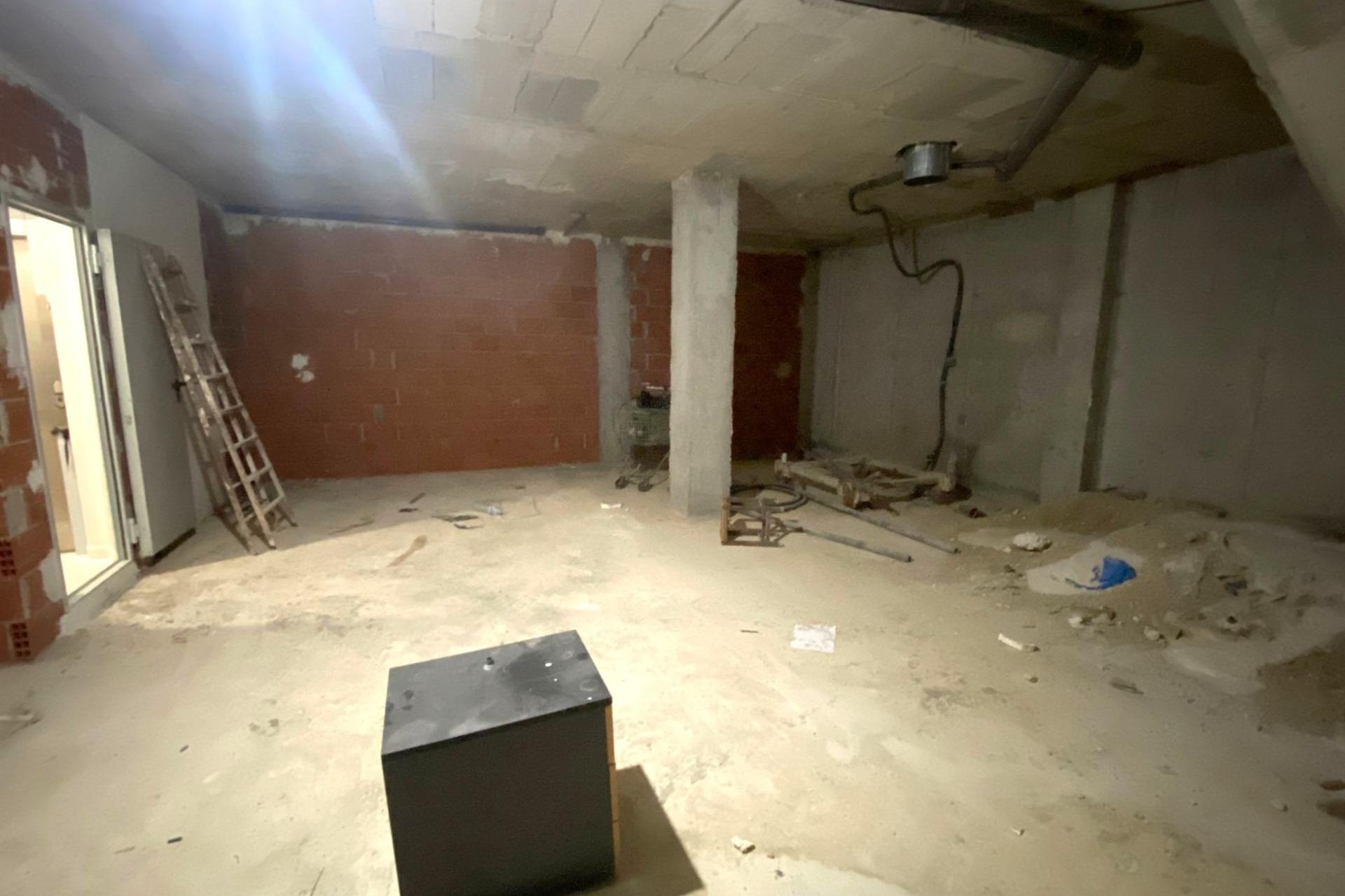 Location - Local commercial - Torrevieja - Puerto