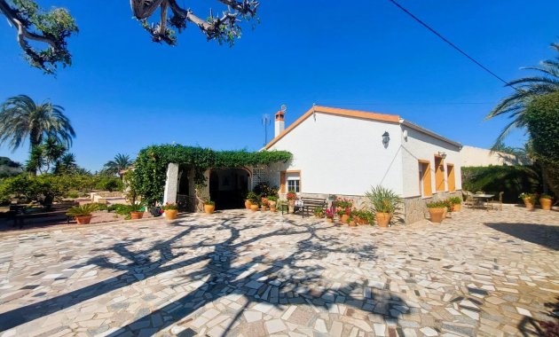 Masía - Resale - La marina - La Marina