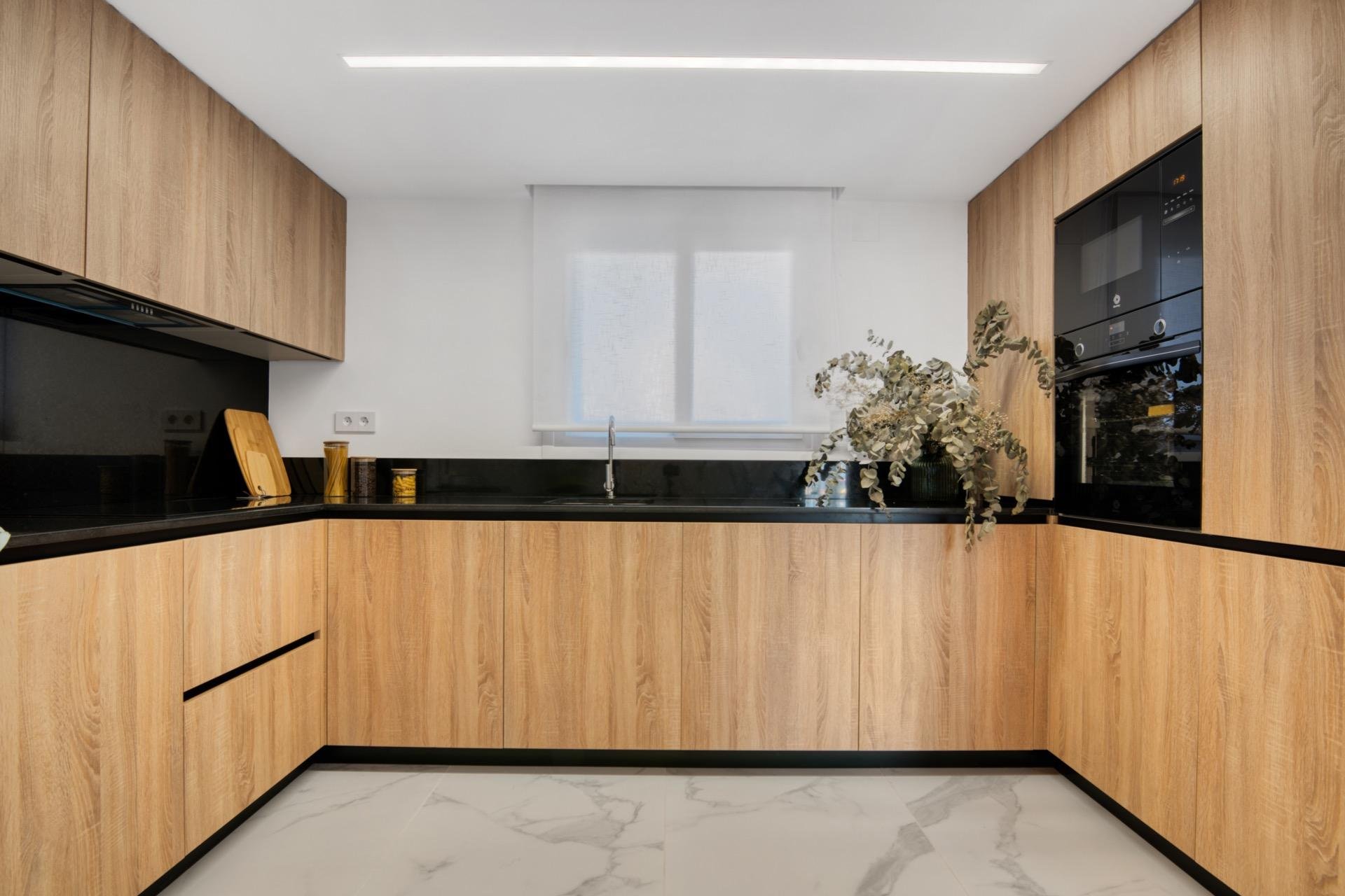 Nowy budynek - budynek - Torrevieja - Punta prima