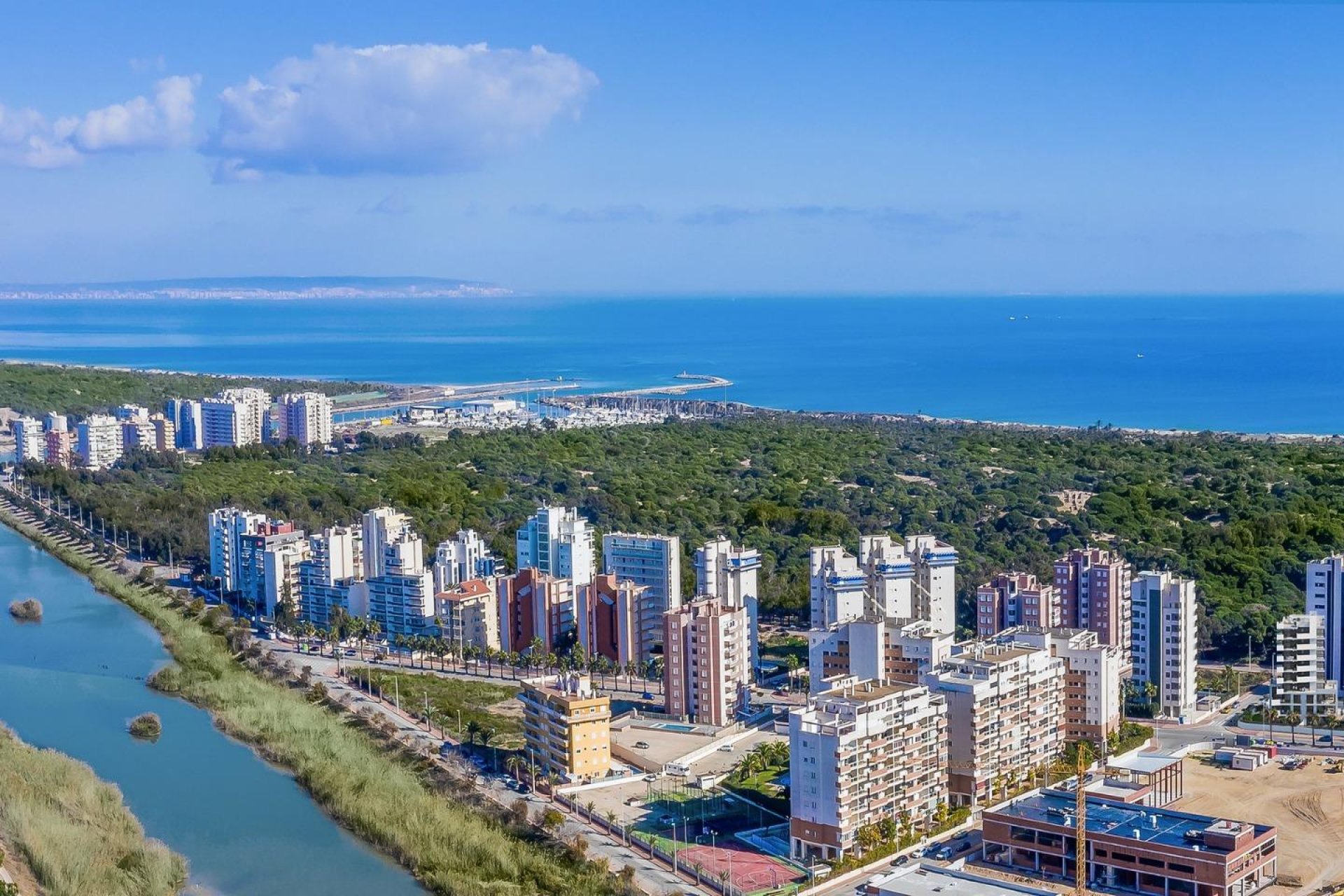 Obra nueva - Ático - Guardamar del Segura - Avenida del puerto