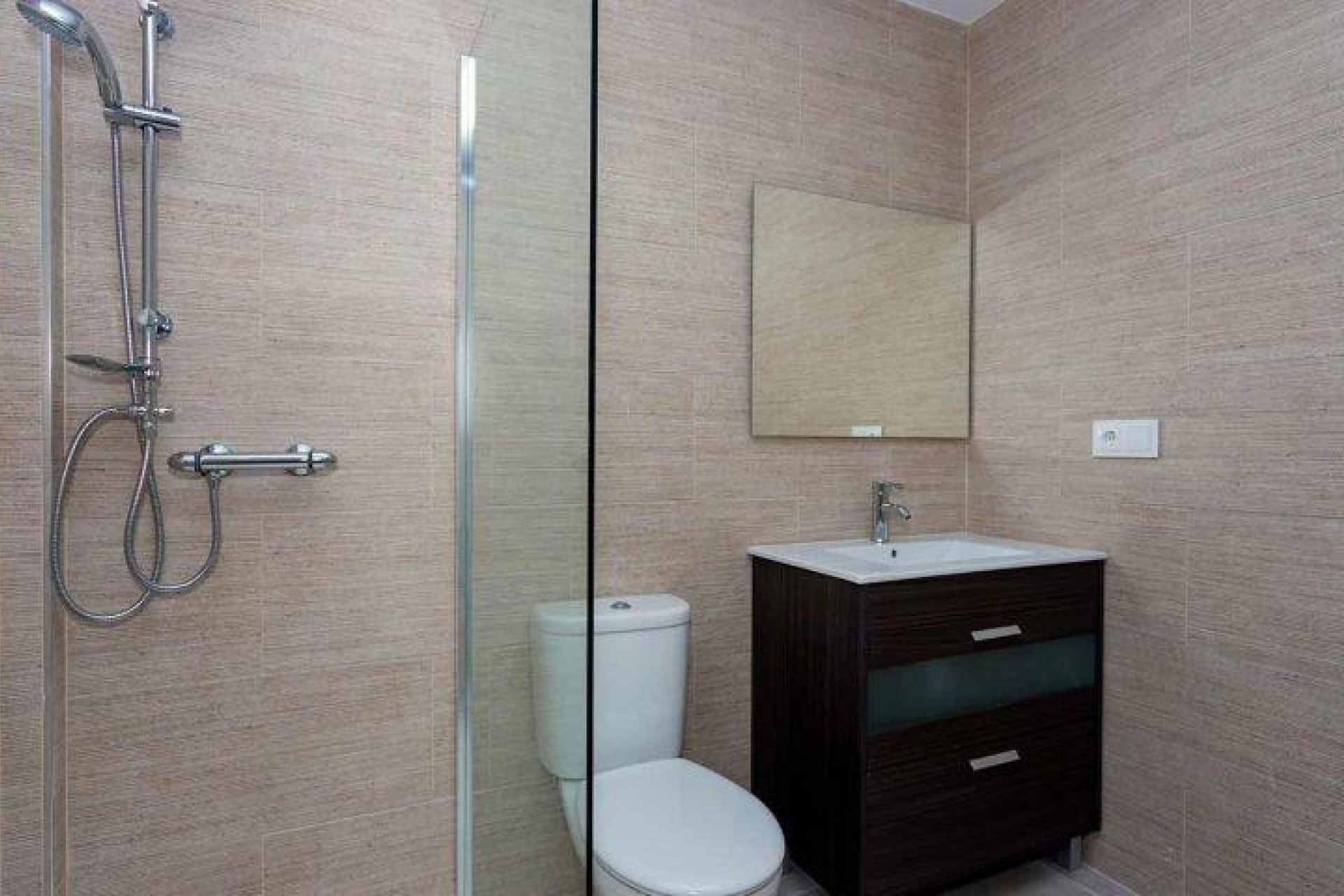Obra nueva - Quad  - Daya Nueva - Centro
