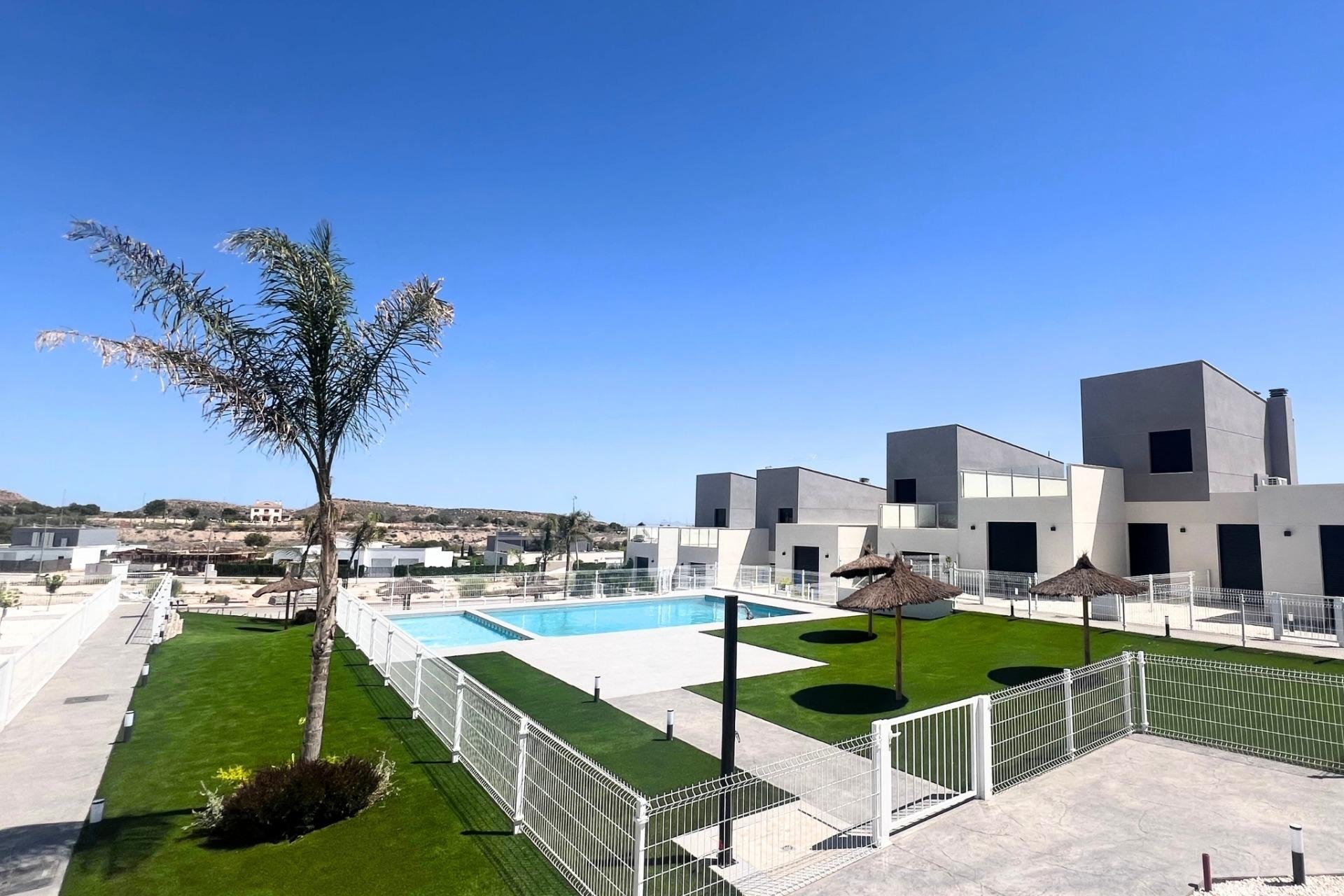 Obra nueva - Town House - Baños y Mendigo - Altaona Golf