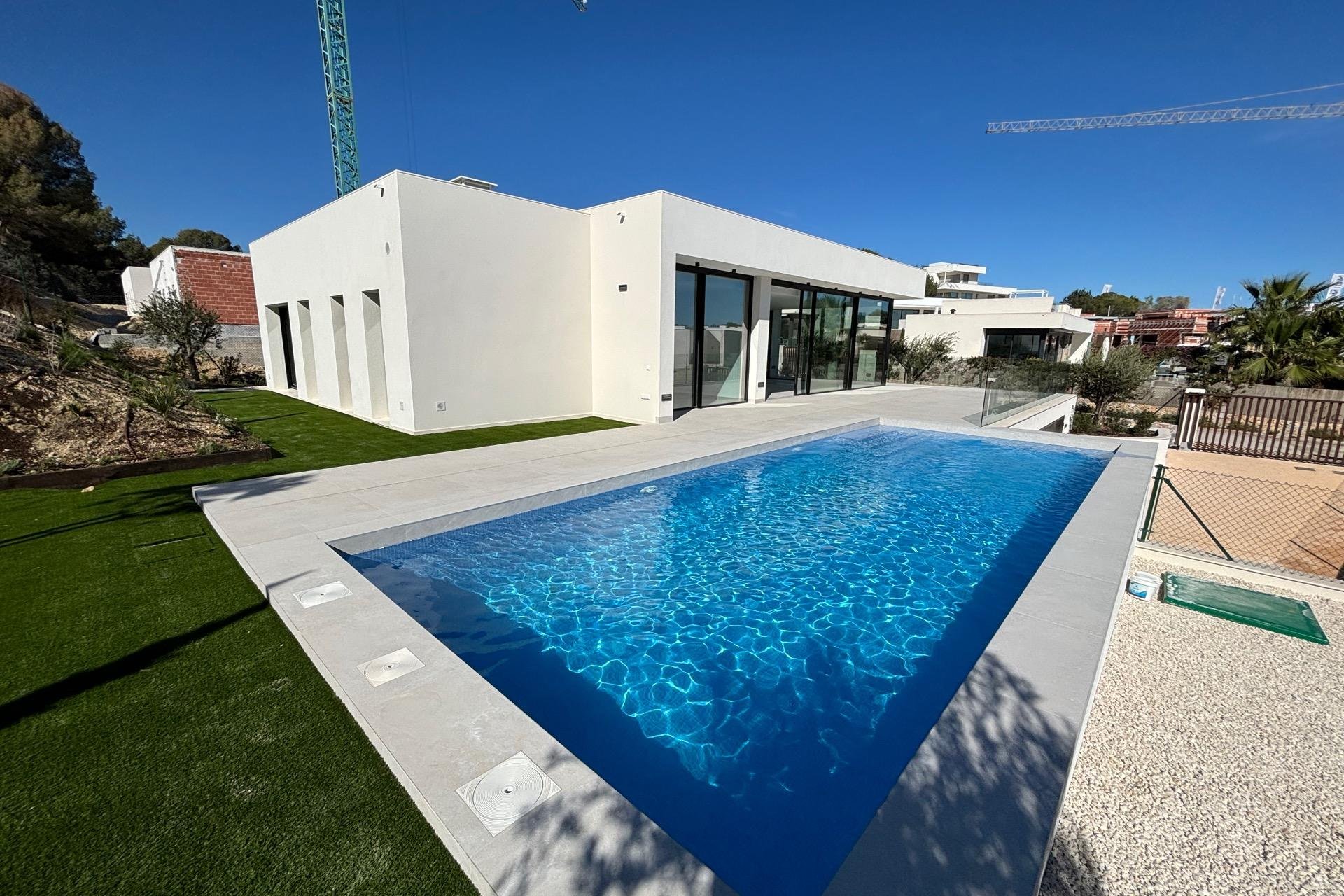 Obra nueva - Villa de Lujo - San Miguel de Salinas - Las Colinas Golf