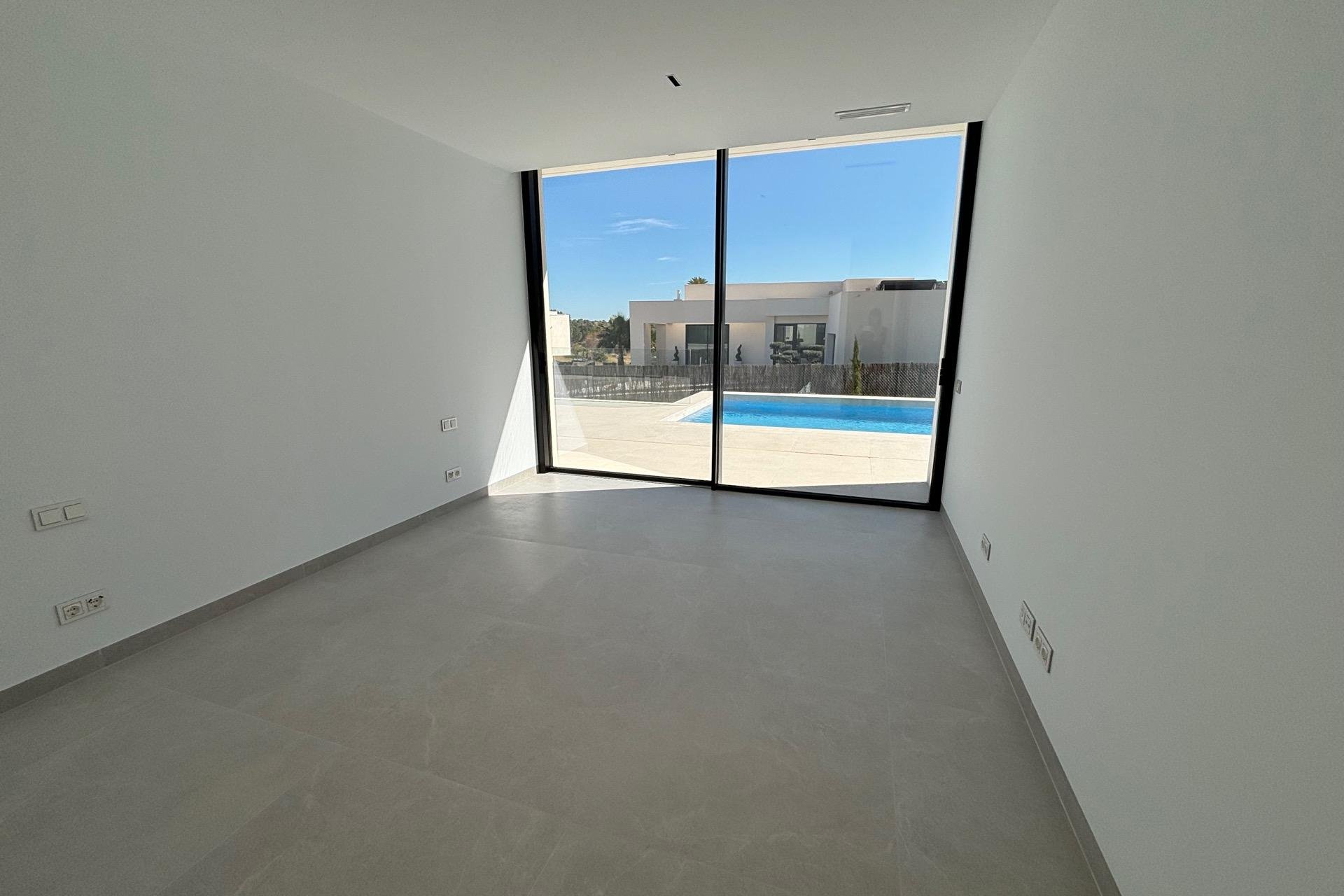 Obra nueva - Villa de Lujo - San Miguel de Salinas - Las Colinas Golf