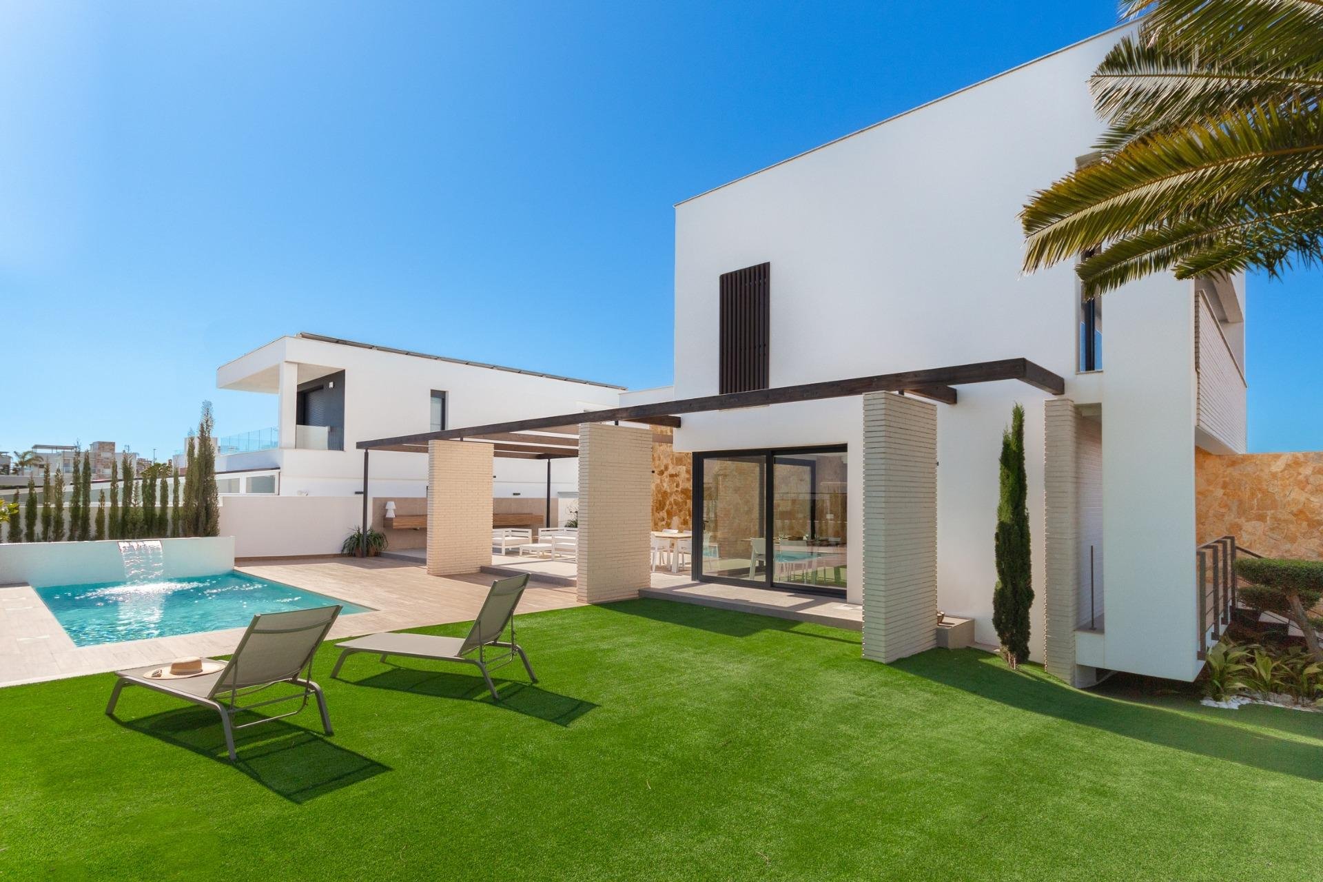 Obra nueva - Villa - Orihuela Costa - Campoamor