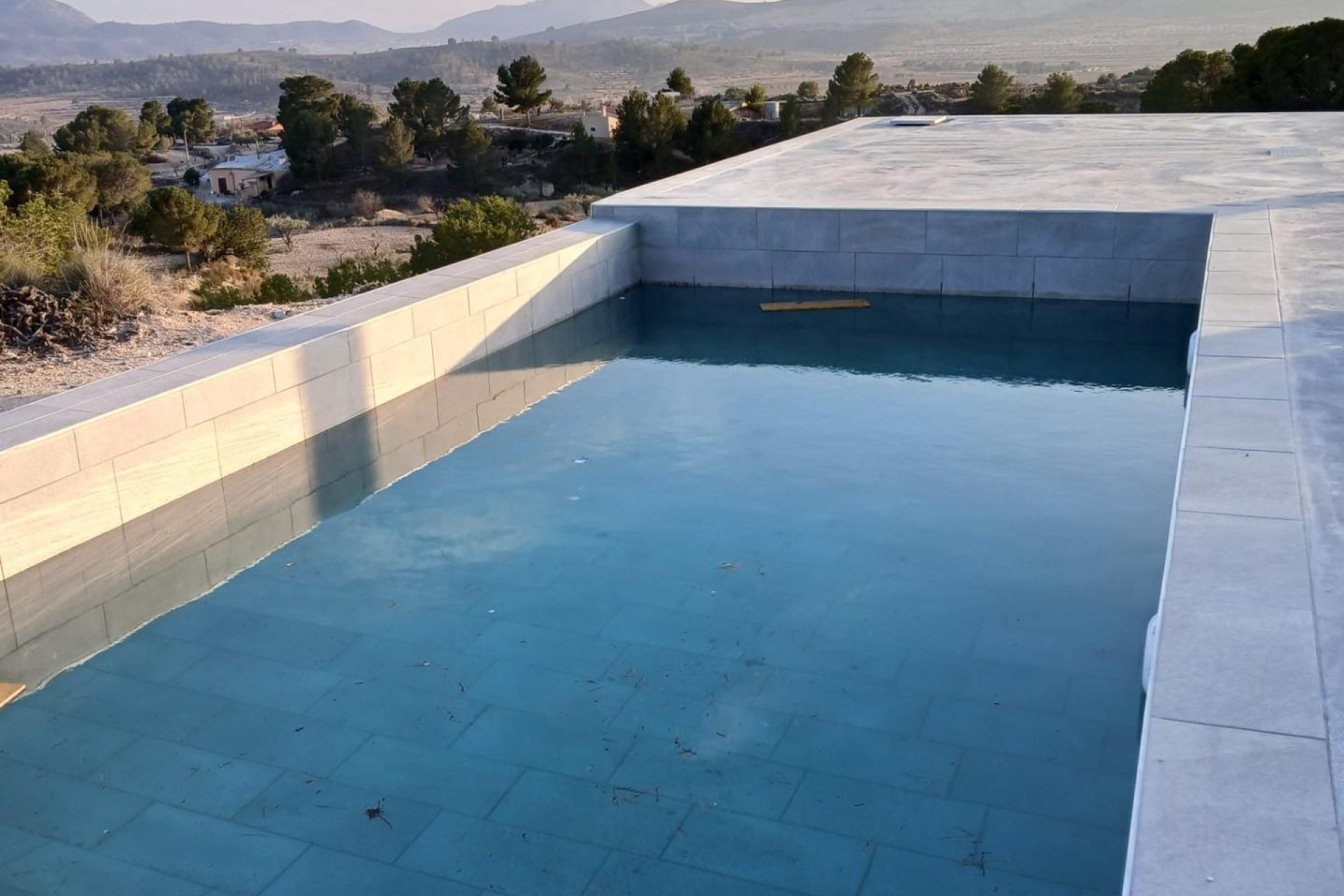 Obra nueva - Villa - Pinoso - Comunidad Valenciana