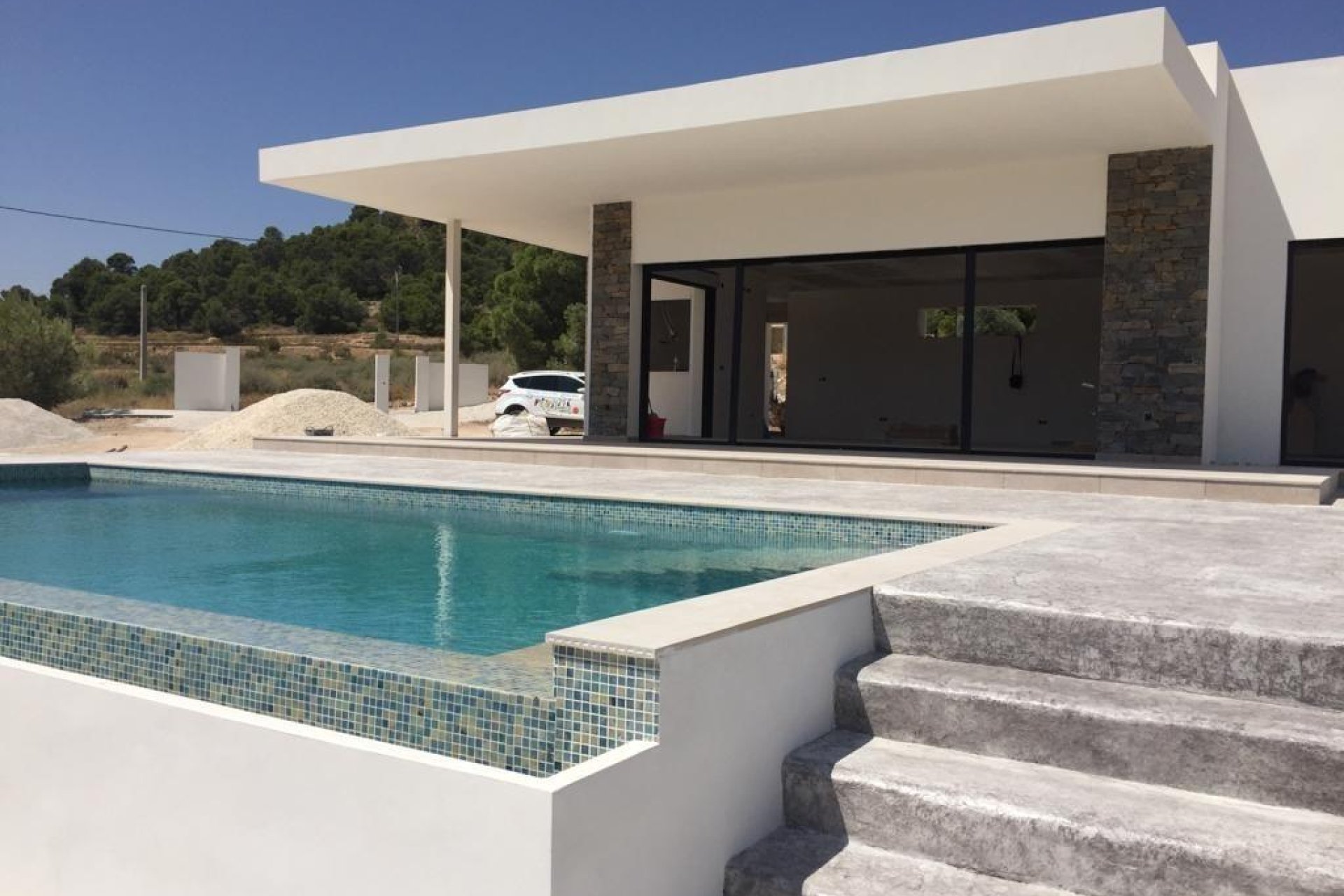 Obra nueva - Villa - Pinoso - Comunidad Valenciana