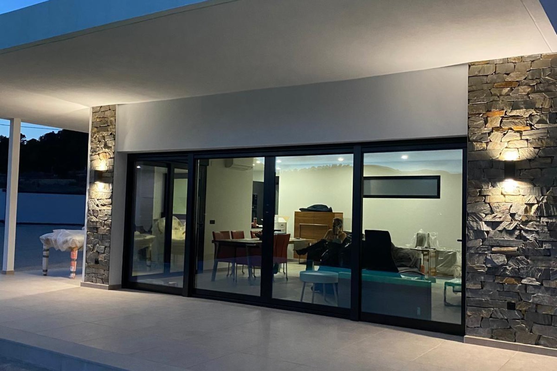Obra nueva - Villa - Pinoso - Comunidad Valenciana