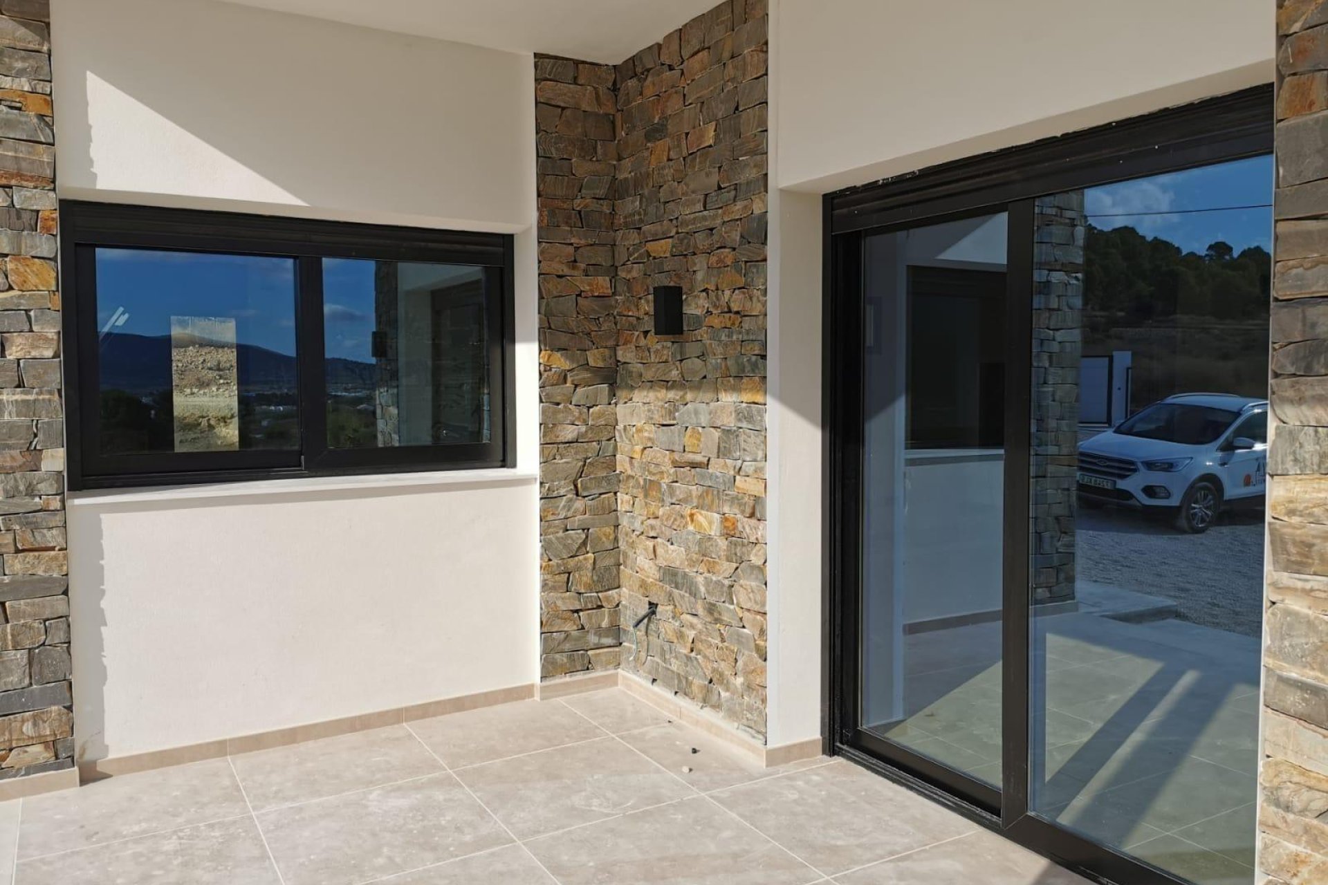 Obra nueva - Villa - Pinoso - Comunidad Valenciana