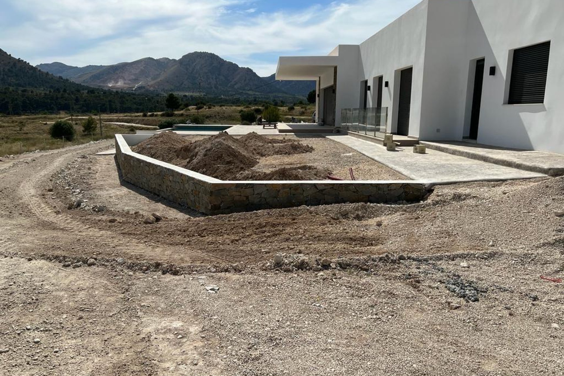 Obra nueva - Villa - Pinoso - Comunidad Valenciana