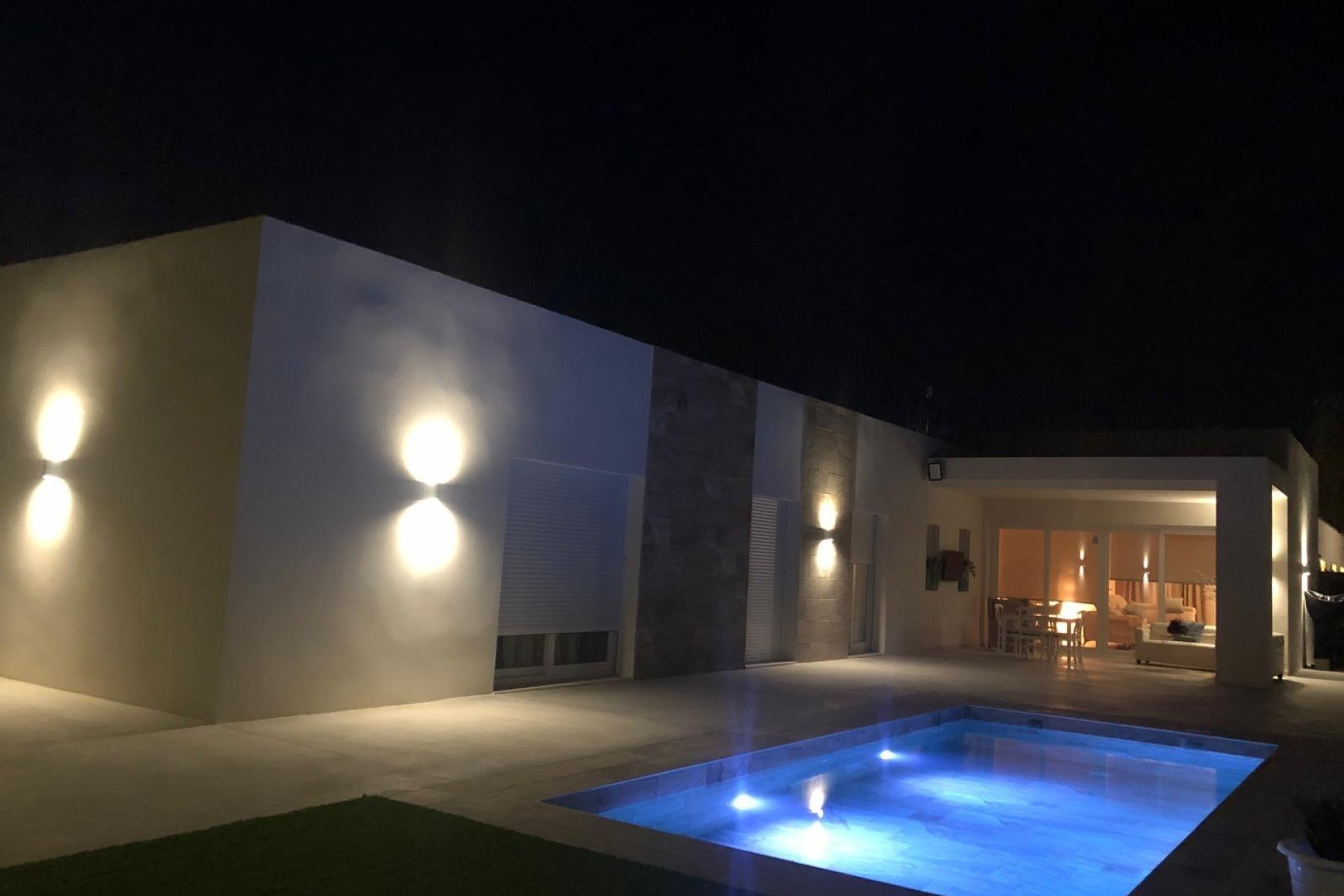 Obra nueva - Villa - Pinoso - Comunidad Valenciana