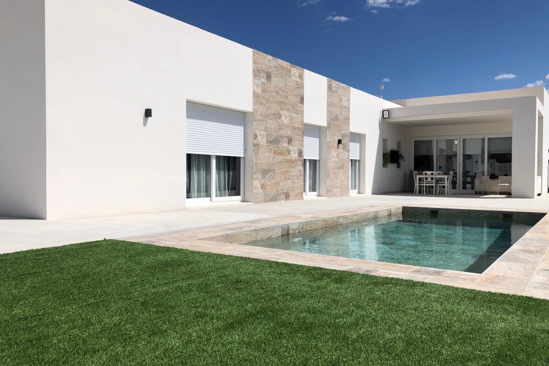 Obra nueva - Villa - Pinoso - Comunidad Valenciana