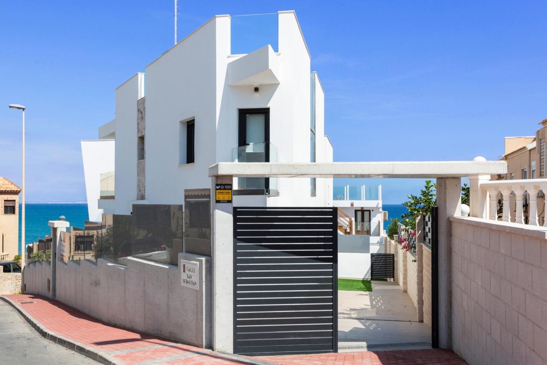 Obra nueva - Villa - Torrevieja - La Mata