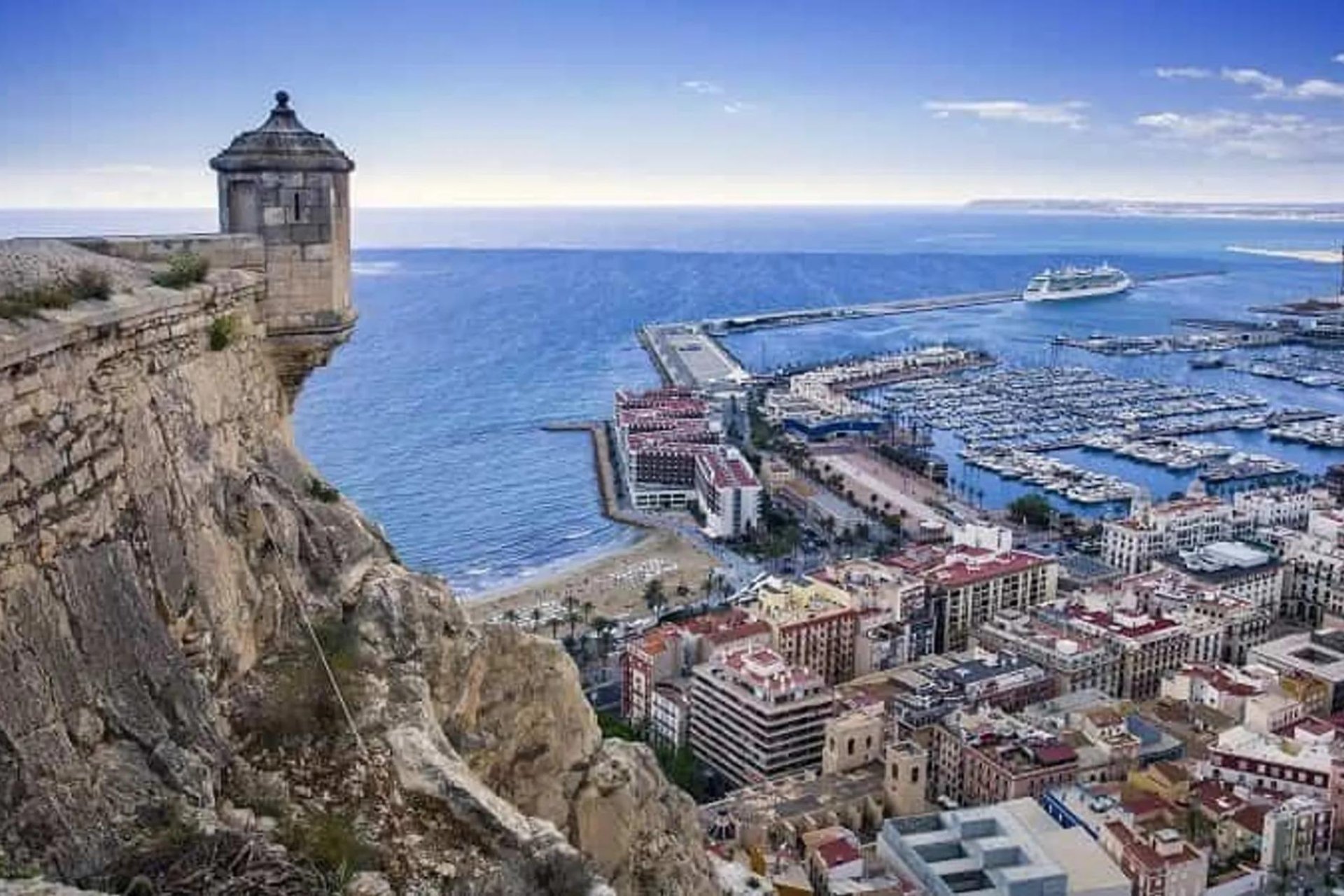 Odsprzedaż - budynek - Alicante - Carolinas Bajas