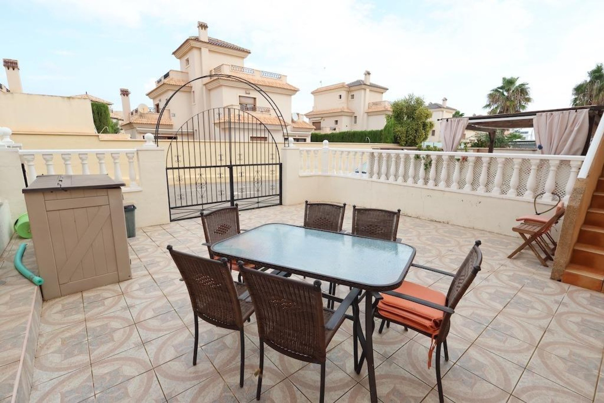 Odsprzedaż - Bungalow na piętrze - Orihuela Costa - La Zenia
