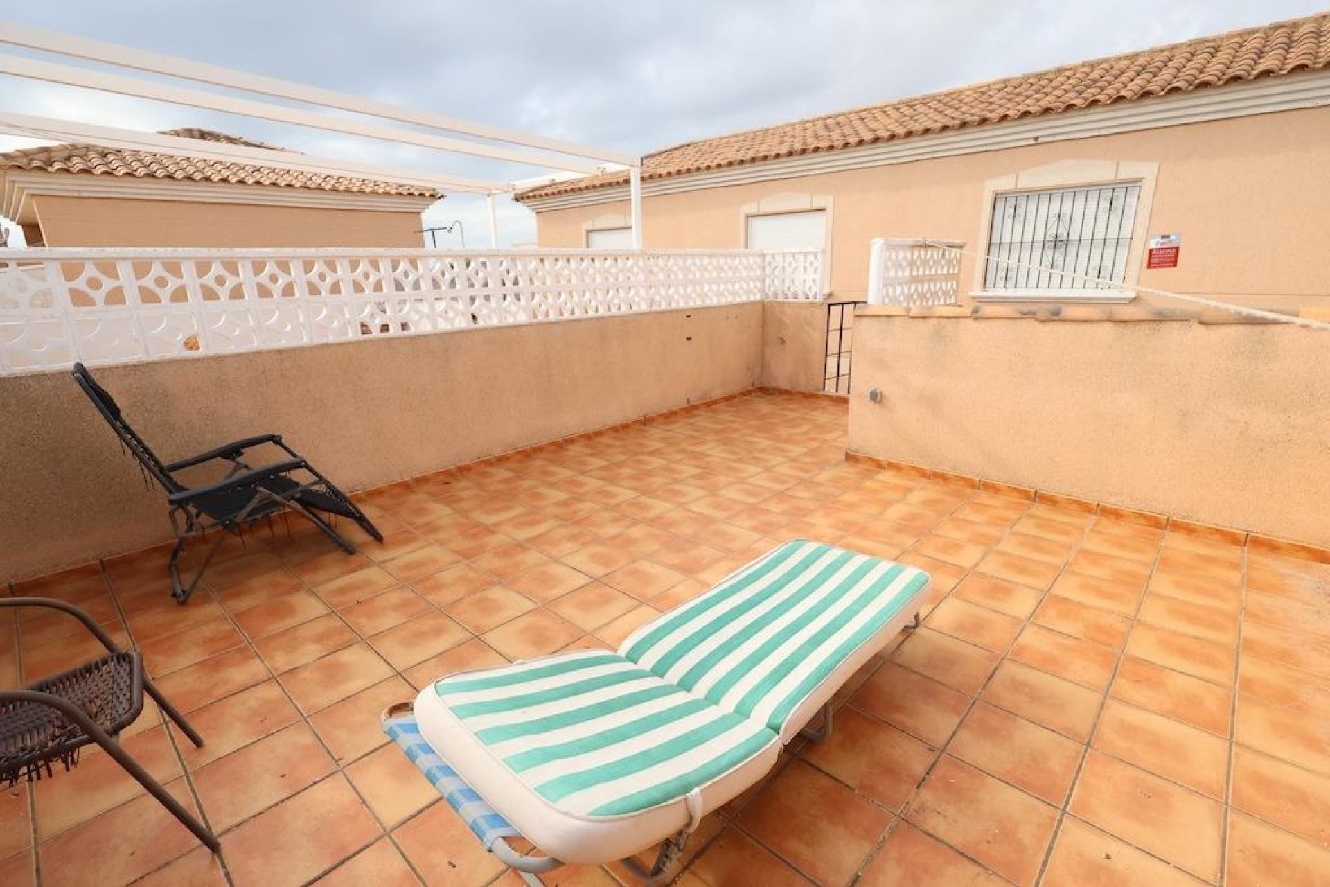 Odsprzedaż - Bungalow na piętrze - Orihuela Costa - La Zenia