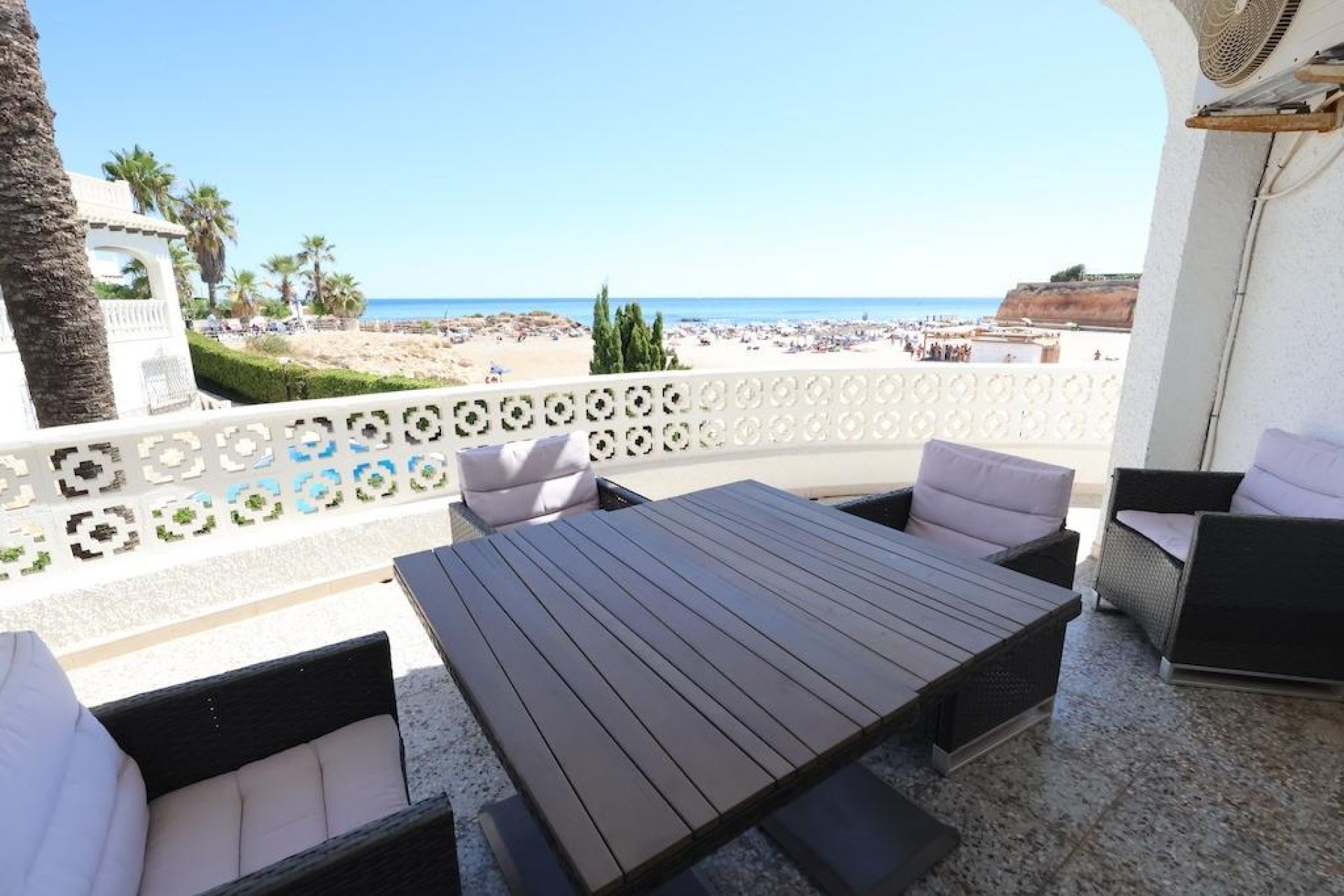 Odsprzedaż - Chalet - Cabo Roig - Cala Capitan