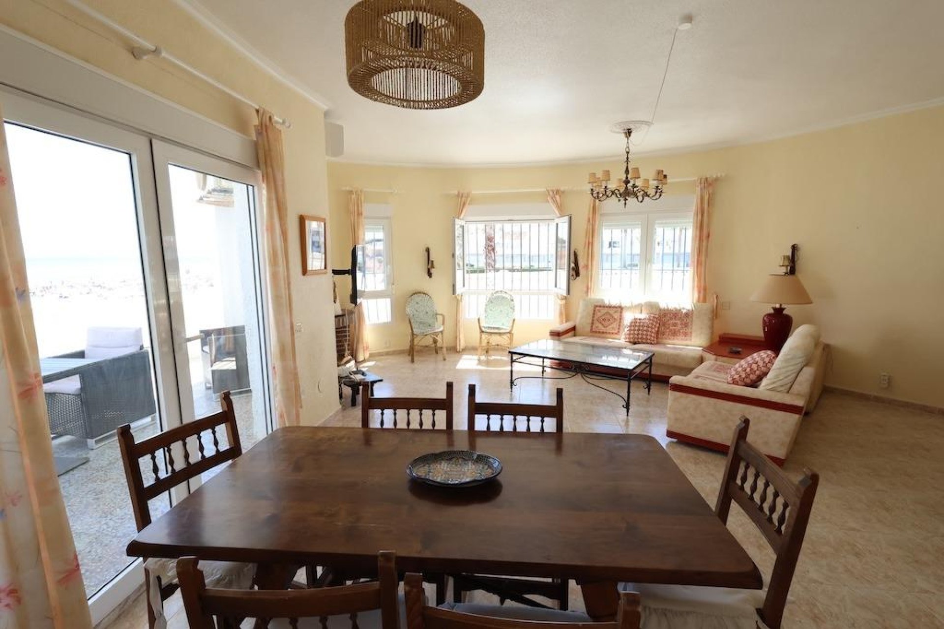 Odsprzedaż - Chalet - Cabo Roig - Cala Capitan