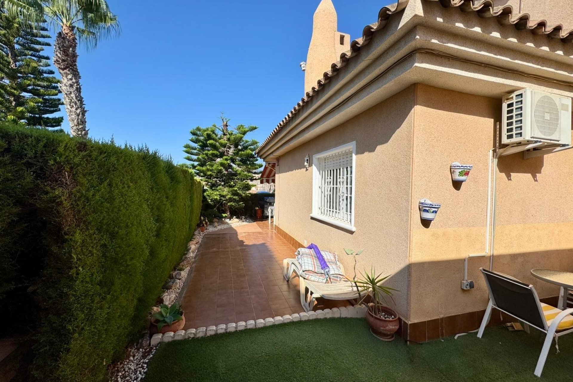 Odsprzedaż - Chalet - Torrevieja - Los Altos