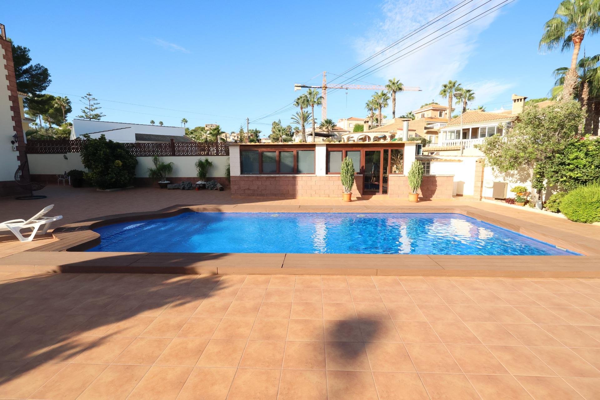Odsprzedaż - Chalet - Torrevieja - Los Balcones - Los Altos del Edén