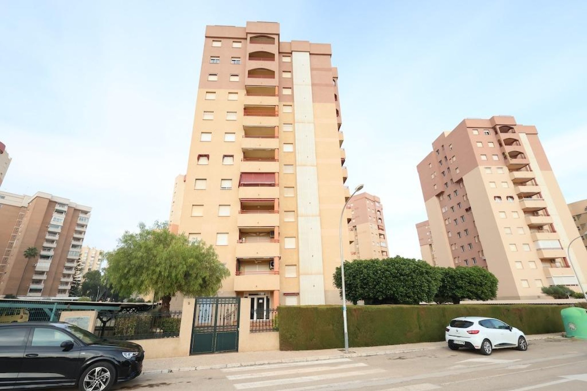 Odsprzedaż - Mieszkanie w bloku - Orihuela Costa - Campoamor