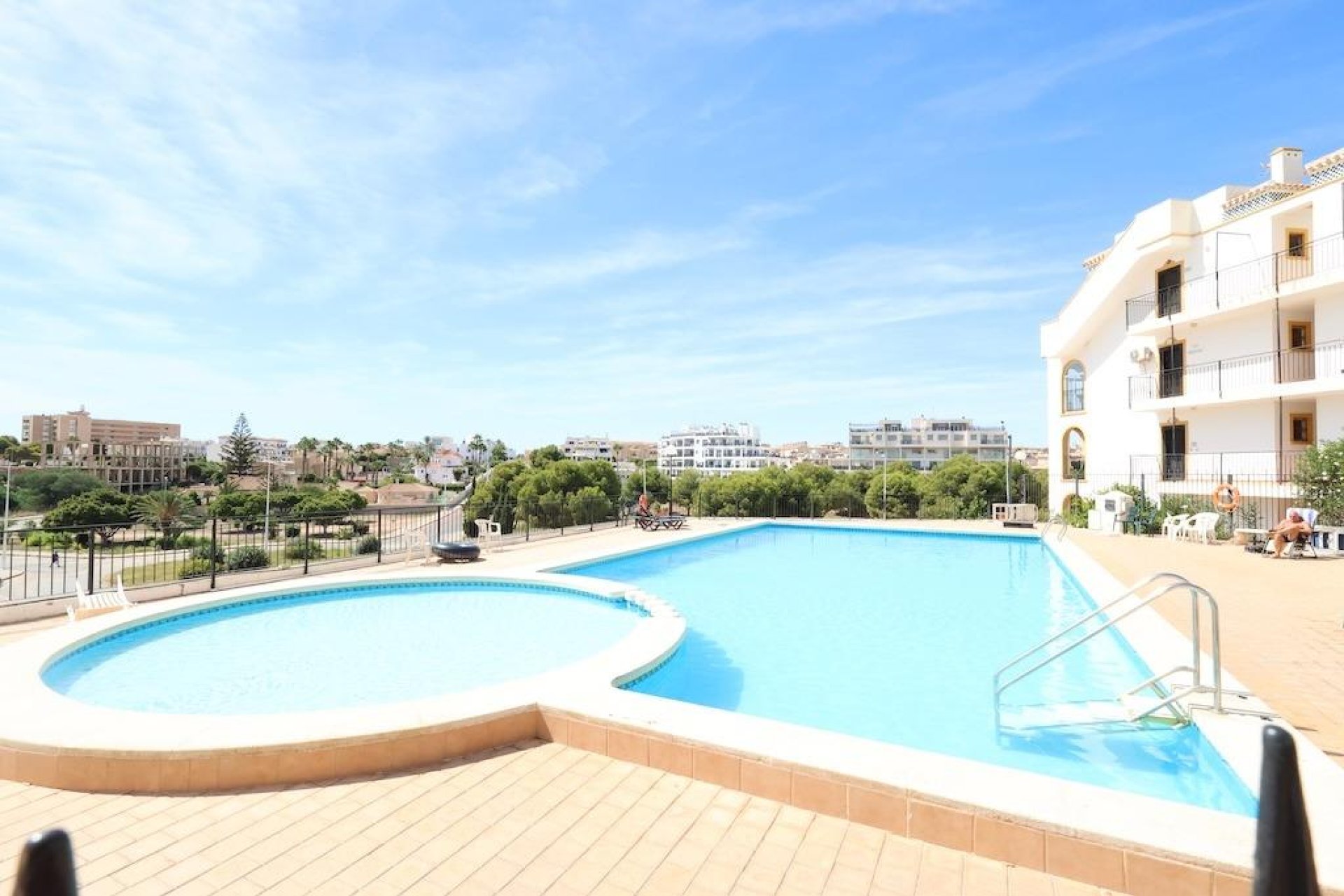 Odsprzedaż - Mieszkanie w bloku - Orihuela Costa - La Zenia