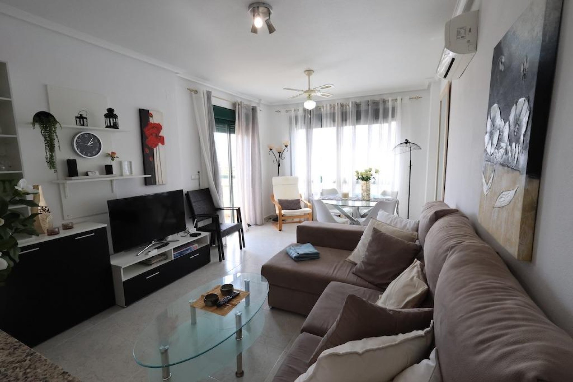 Odsprzedaż - Mieszkanie w bloku - Orihuela Costa - Villamartín-Las Filipinas