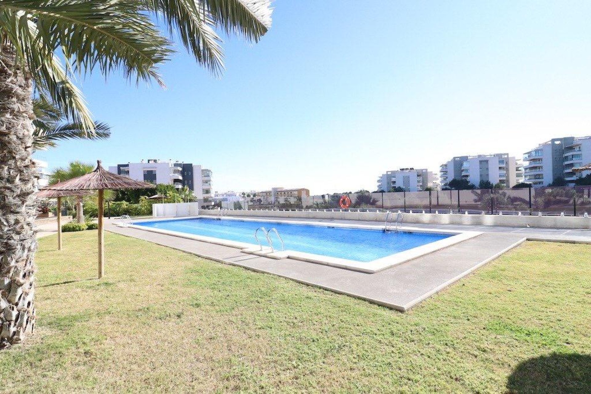 Odsprzedaż - Mieszkanie w bloku - Orihuela Costa - Villamartín