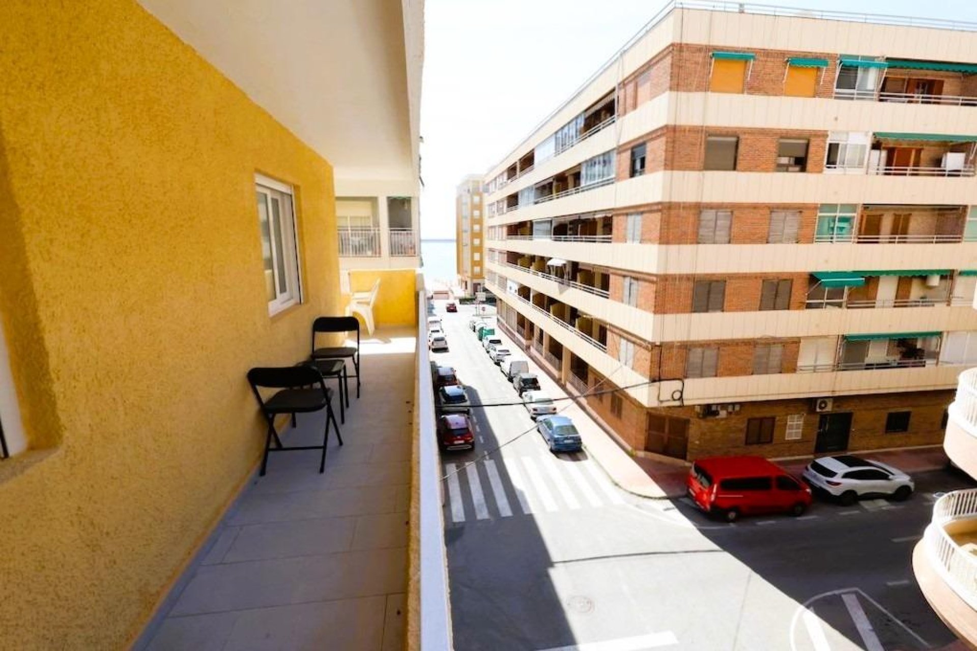 Odsprzedaż - Mieszkanie w bloku - Torrevieja - Acequion