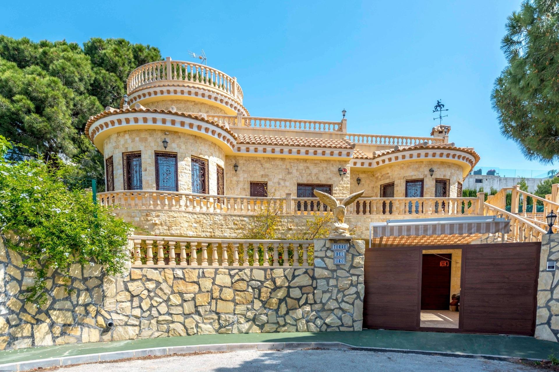 Odsprzedaż - Villa - Orihuela Costa - Campoamor