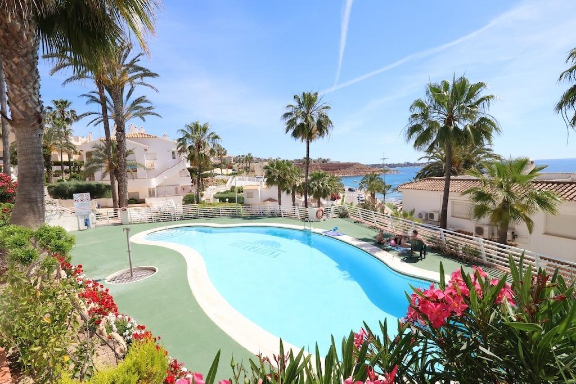 Rental - Bungalow - Orihuela Costa - Campoamor